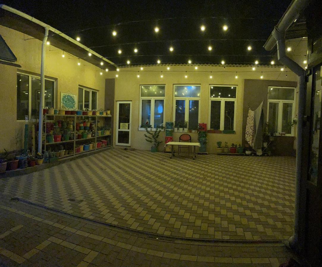 Sweet Home Hostel Bishkek Exterior photo