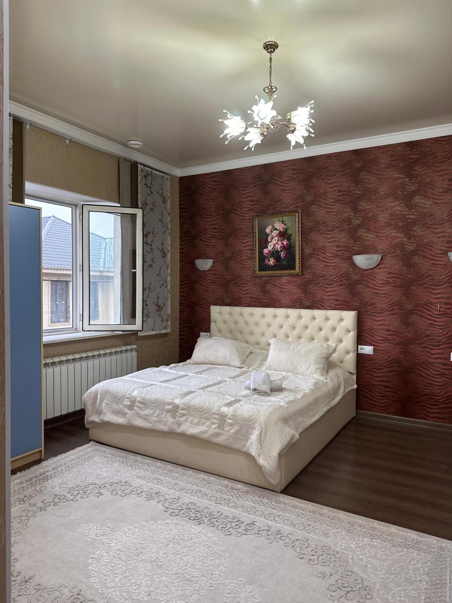 Sweet Home Hostel Bishkek Exterior photo