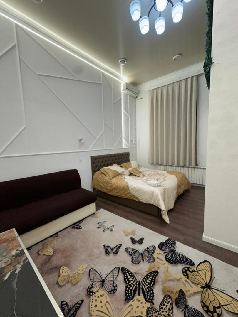 Sweet Home Hostel Bishkek Exterior photo